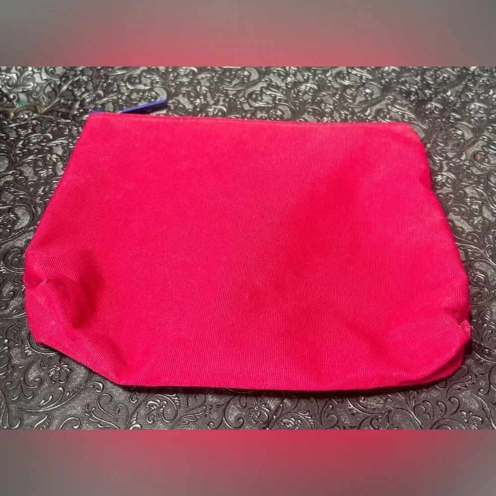 Classic Pink Women’s Zip Pouch Estée Lauder NWOT